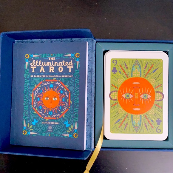 Tarot cards - Picture 3 of 3